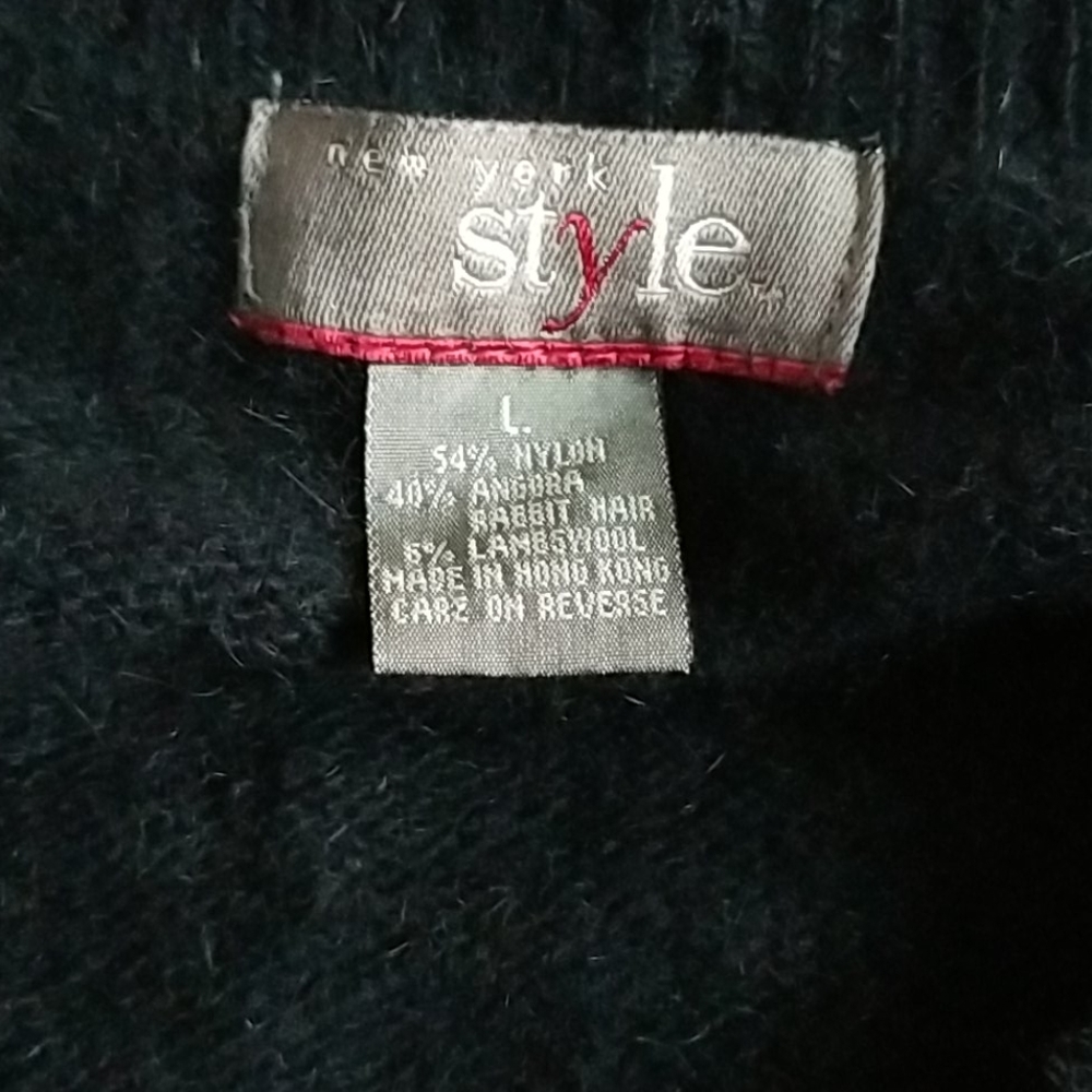 Sweater - Picture 3 of 3